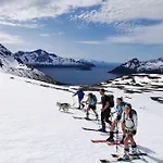 بيت للعطل Tromvik ترومسو