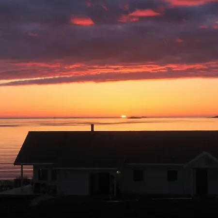 Tromvik Holiday home