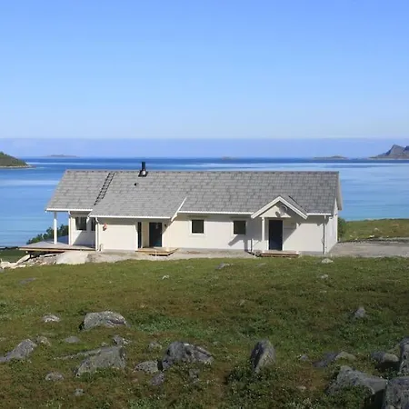 Holiday home Tromvik *