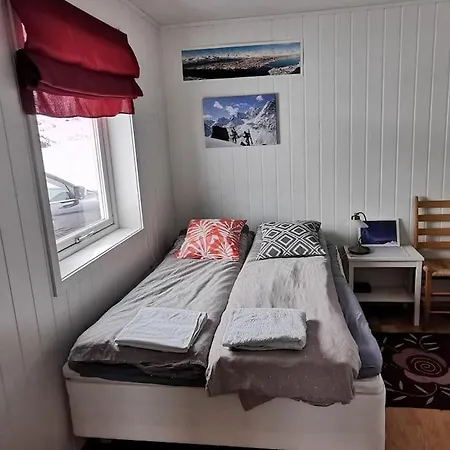 Holiday home Tromvik *
